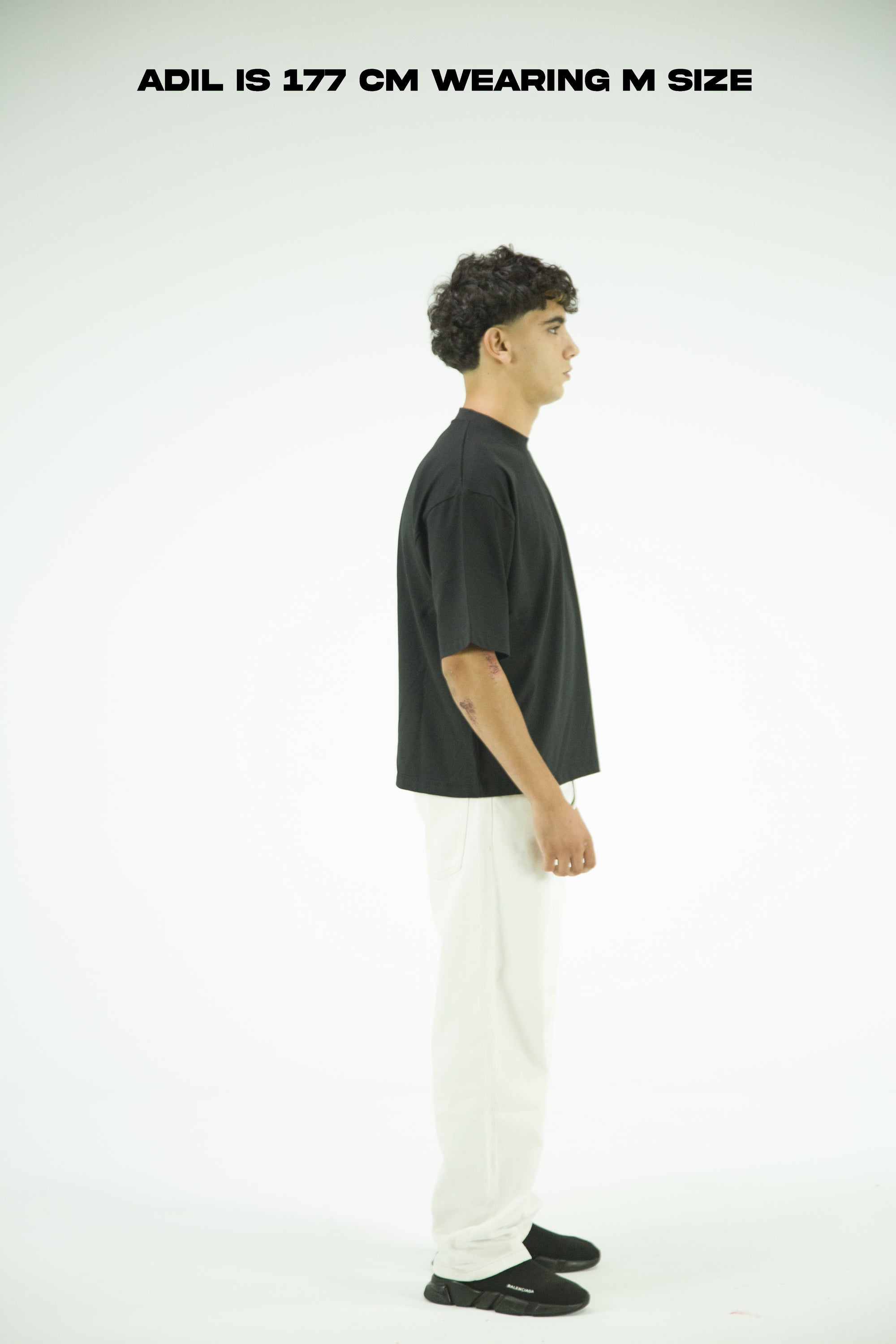 Basic BLANK tee - BLACK