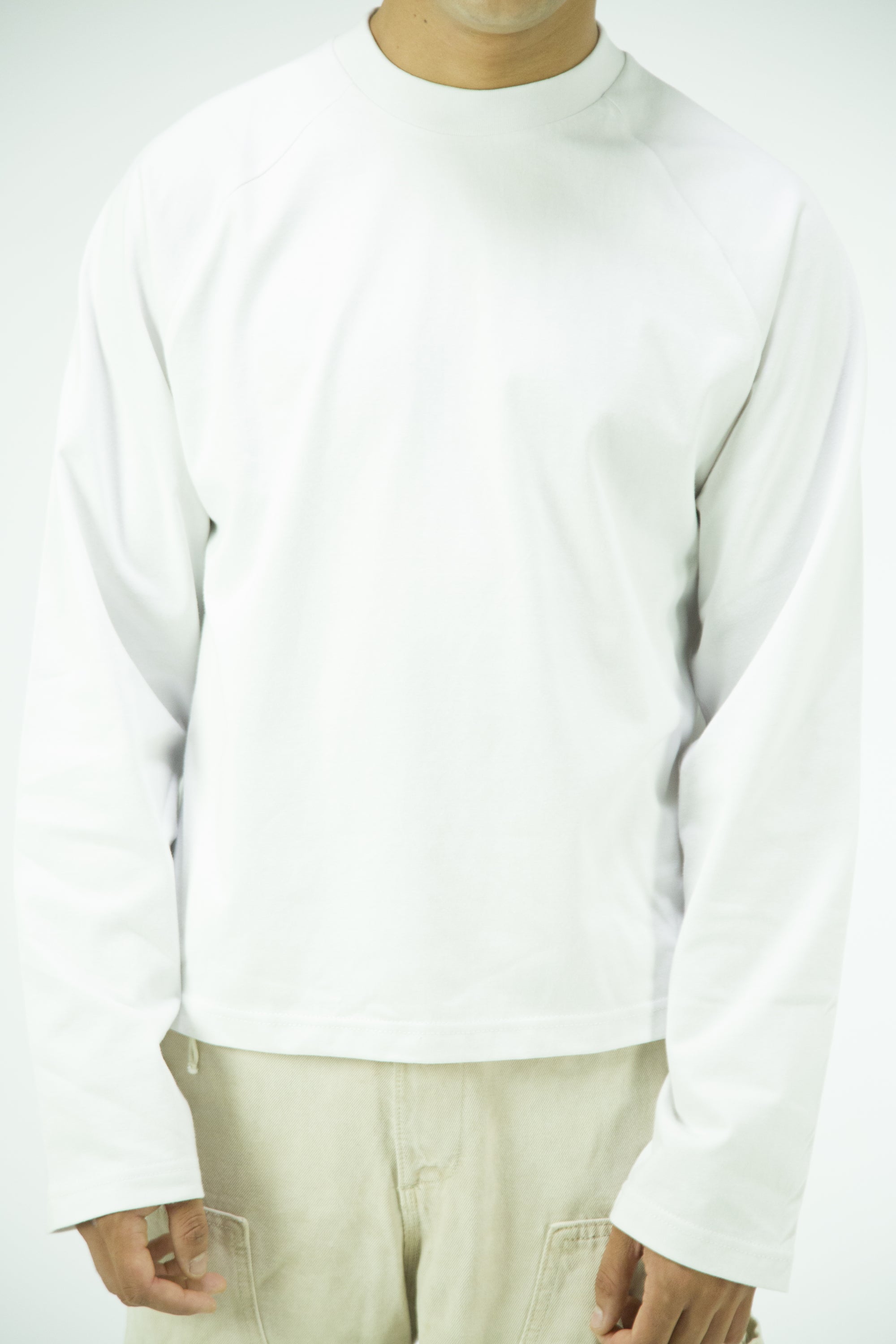 Raglan cut BALNK Long sleeve - WHITE